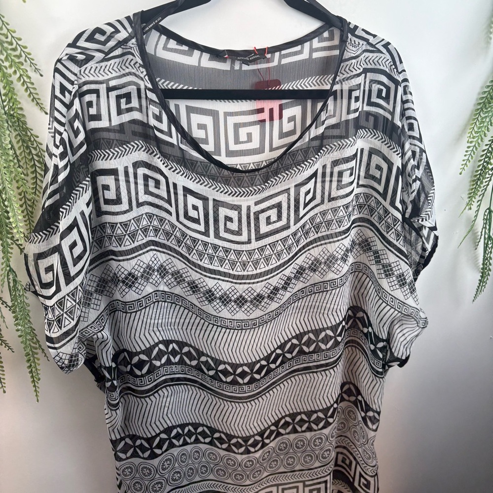 Edit by Jeanne Beker top. Sheer. Size 1x. Black & white